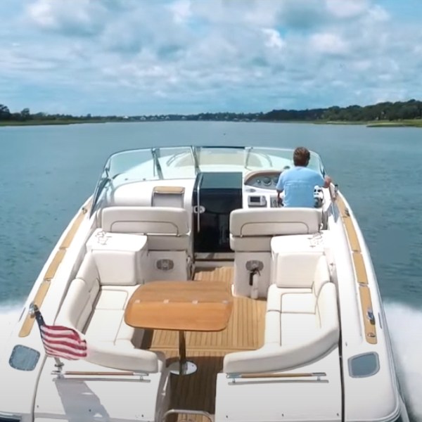 boat tour around Manhattan